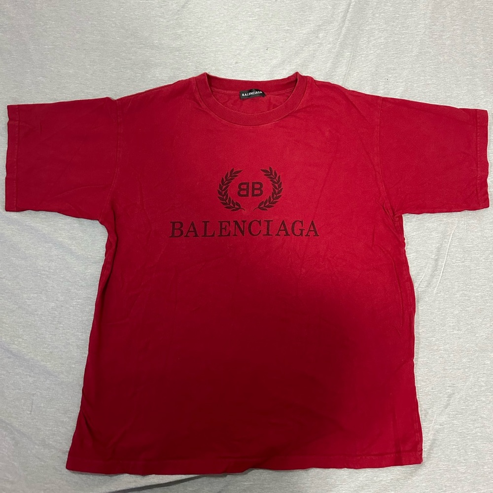 Balenciaga Red Tshirt - size M men’s